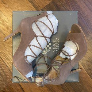 NIB Vince Camuto Sylva Suede Tie Up Heels Size 7.5